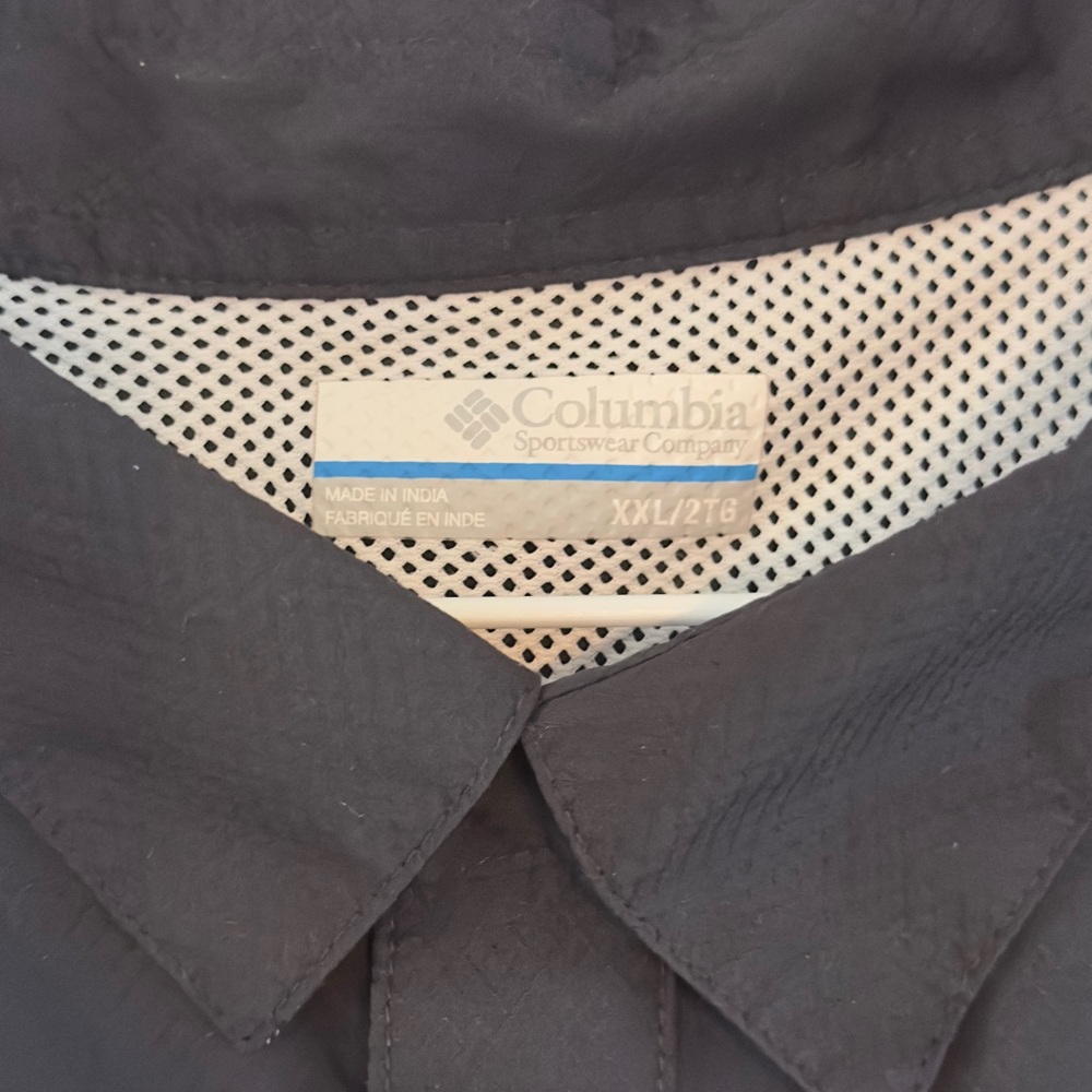 Columbia PFG Black Short Sleeve Shirt - Picture 2 of 8